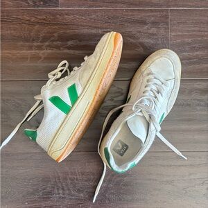 Men’s Veja Green and White Athletic Shoes